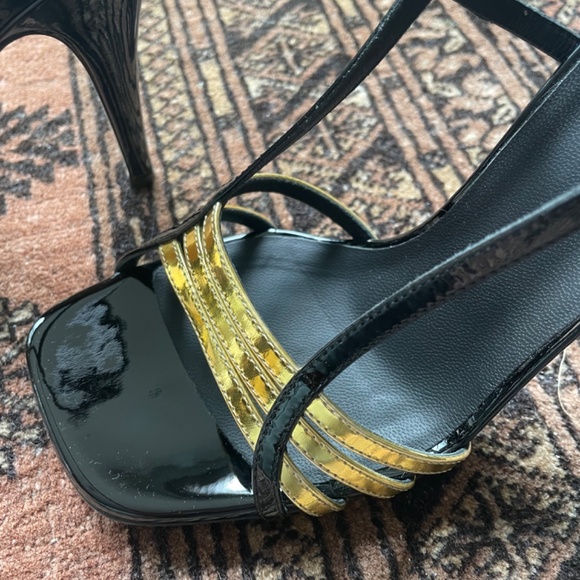 Giuseppe Zanotti Heels (Sz 37.5) - Picture 9 of 9